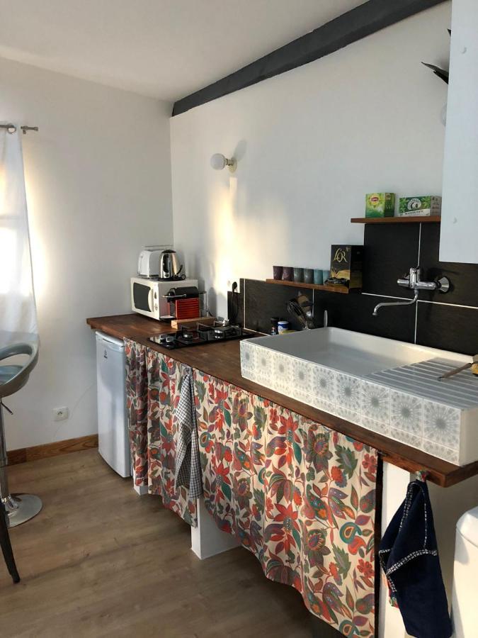 Charmant Logement Avec Parking Apartment Orvault Exterior photo